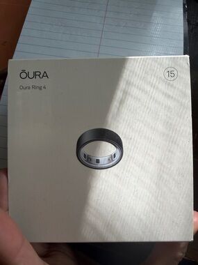 Oura Ring 4 — Black